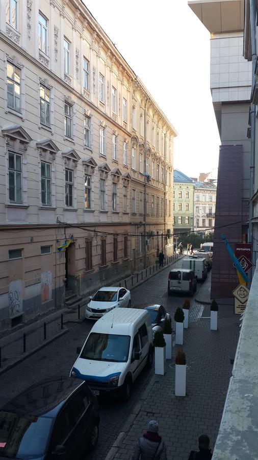 Apartment On Valova Street Lviv Bagian luar foto