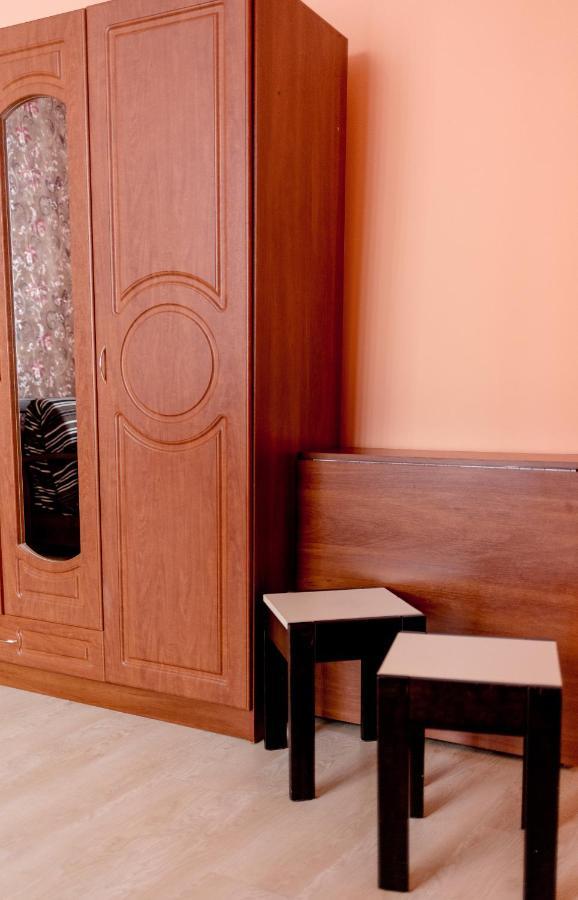 Apartment On Valova Street Lviv Bagian luar foto